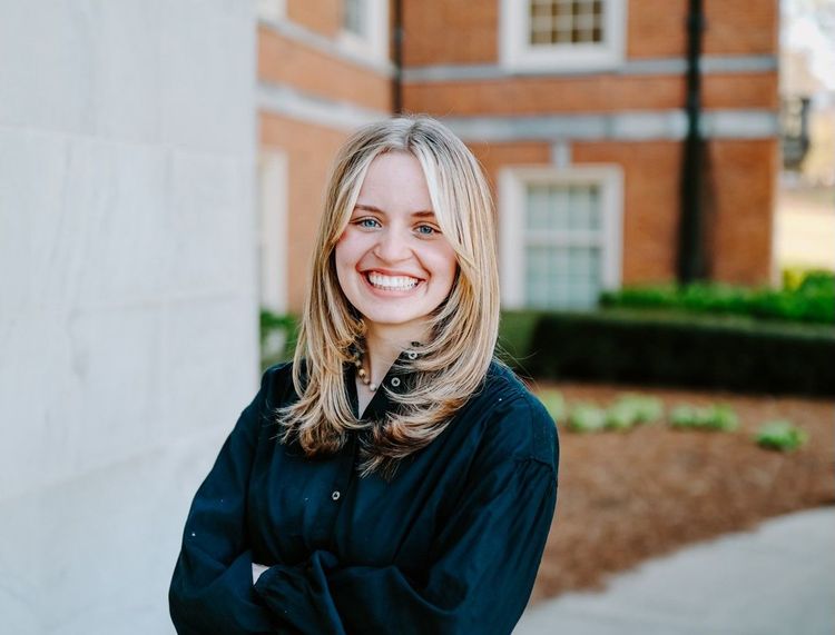 Ansley Applestone 