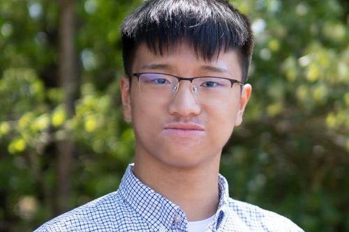 Zhongliang Zhou